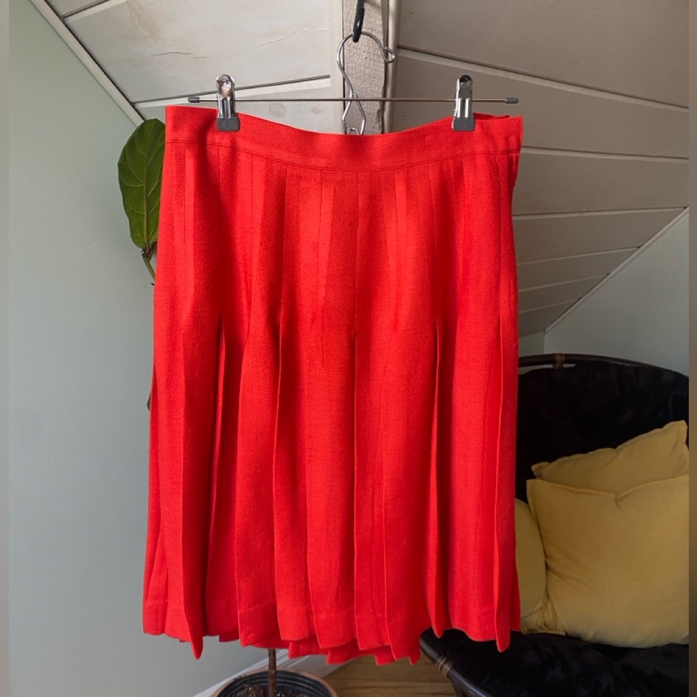 Vintage Christian Dior Separates Pleated Red Wool Blend Skirt Size 12 - Picture 15 of 15